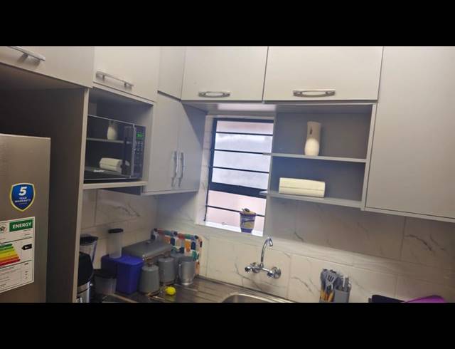 2 BEDROOM APARTMENT FOR SALE IN POTCHEFSTROOM CENTRAL